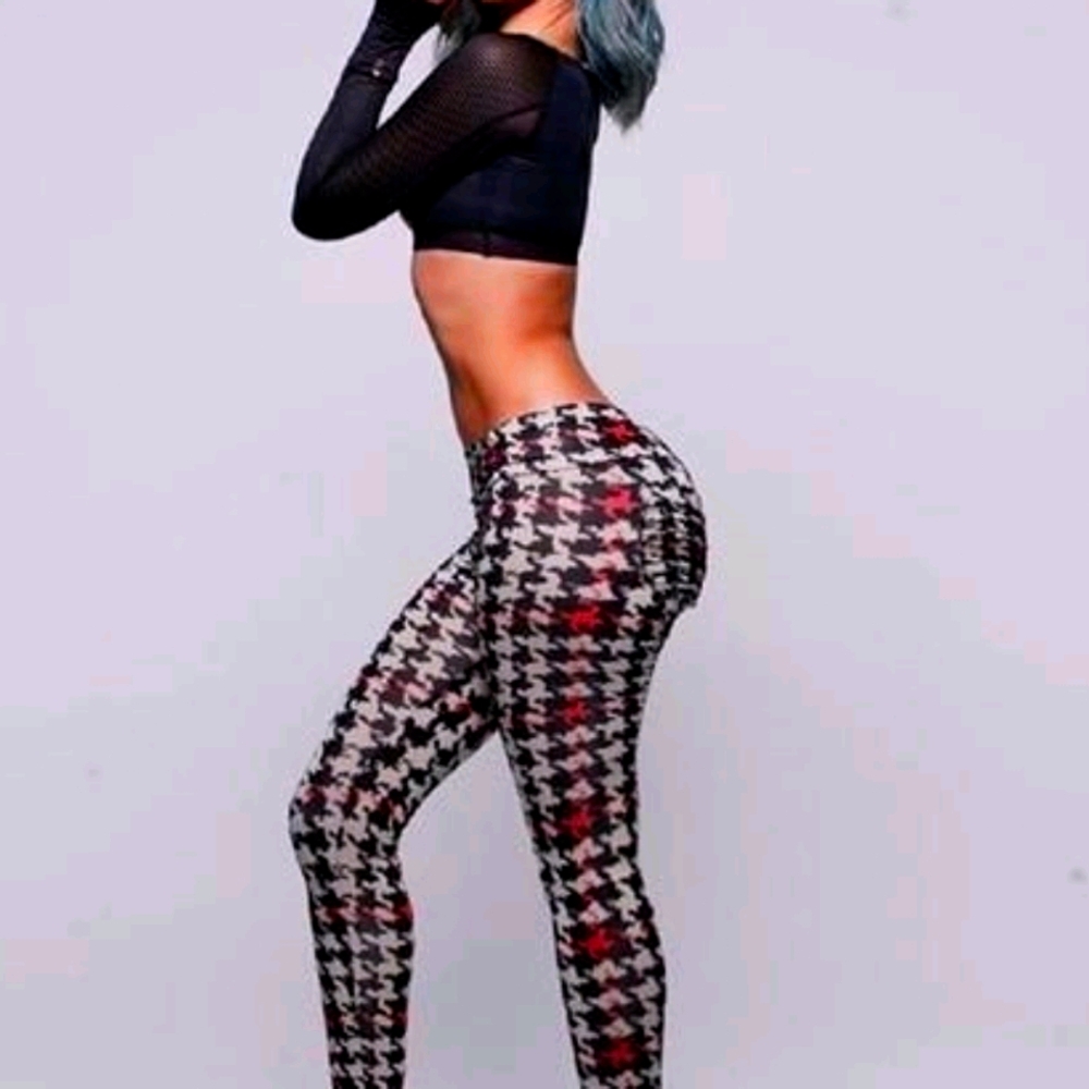 Lexy Panttera Cute Booty Lounge leggings